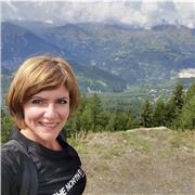 Je suis formatrice de russe(ma langue maternelle) depuis plus de 13ans et je vous propose des cours en ligne pour tous les niveaux